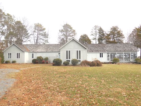 Cedar roof cleaned - St Michaels, Maryland