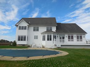 Centreville roof cleaned
