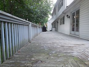 Easton deck in need of cleaning